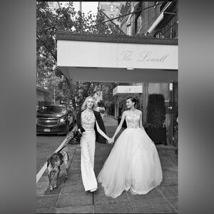 REEM ACRA Empire state Bridal Wedding Dress Size 8 Ball Embelished Pearls $8500